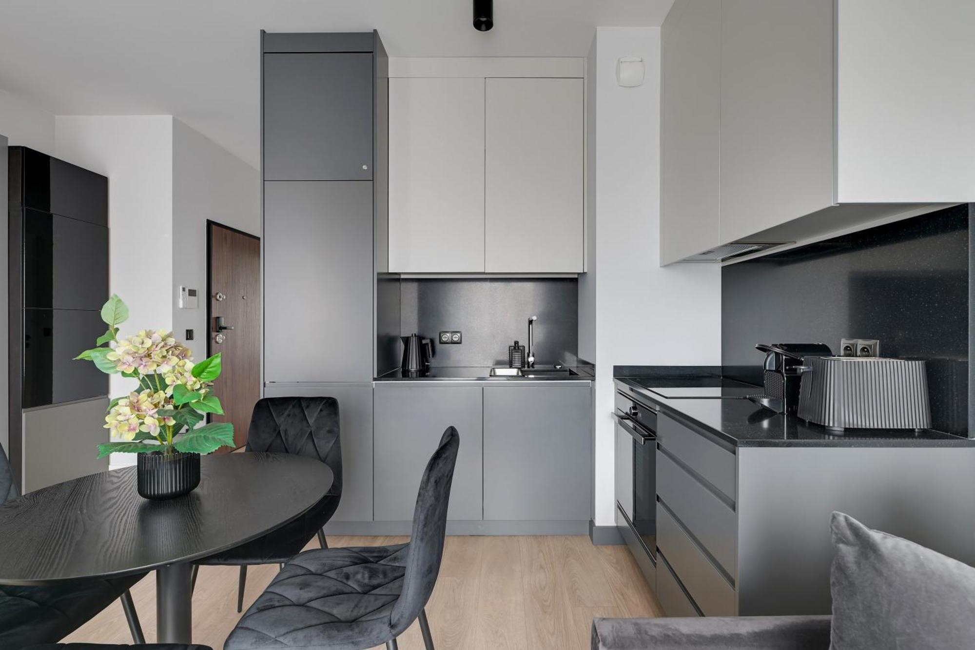 Scala City Center Apartments & Studios By Lion Apartments Gdansk Bagian luar foto