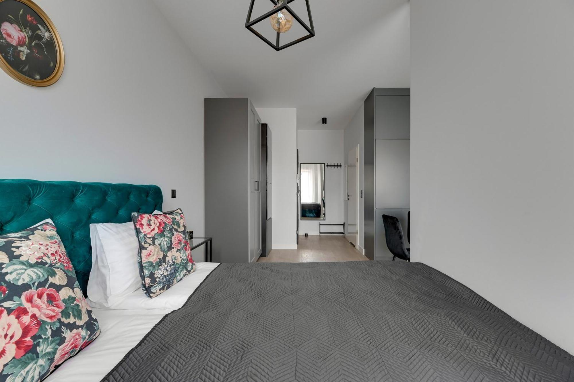 Scala City Center Apartments & Studios By Lion Apartments Gdansk Bagian luar foto