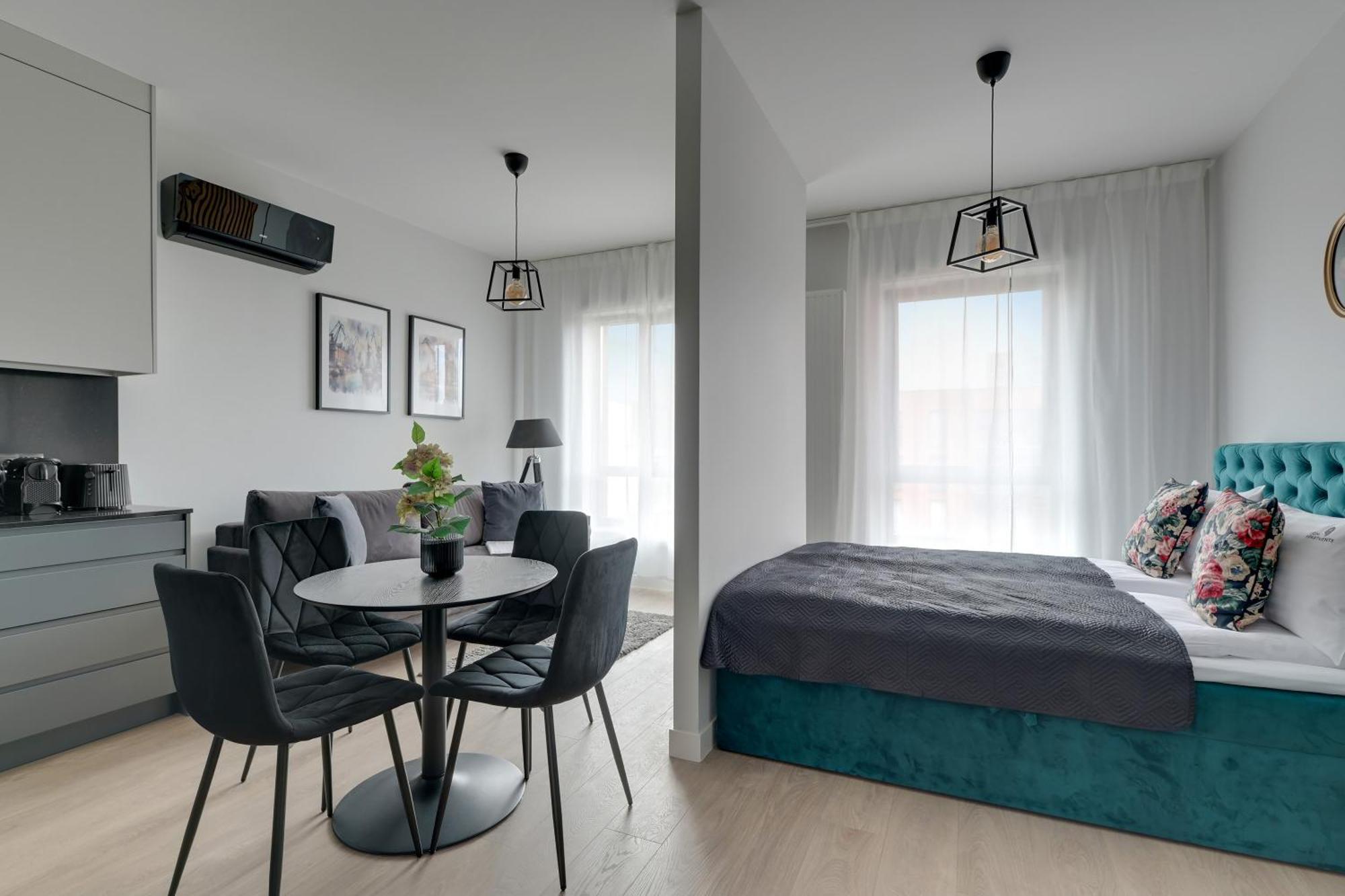 Scala City Center Apartments & Studios By Lion Apartments Gdansk Bagian luar foto