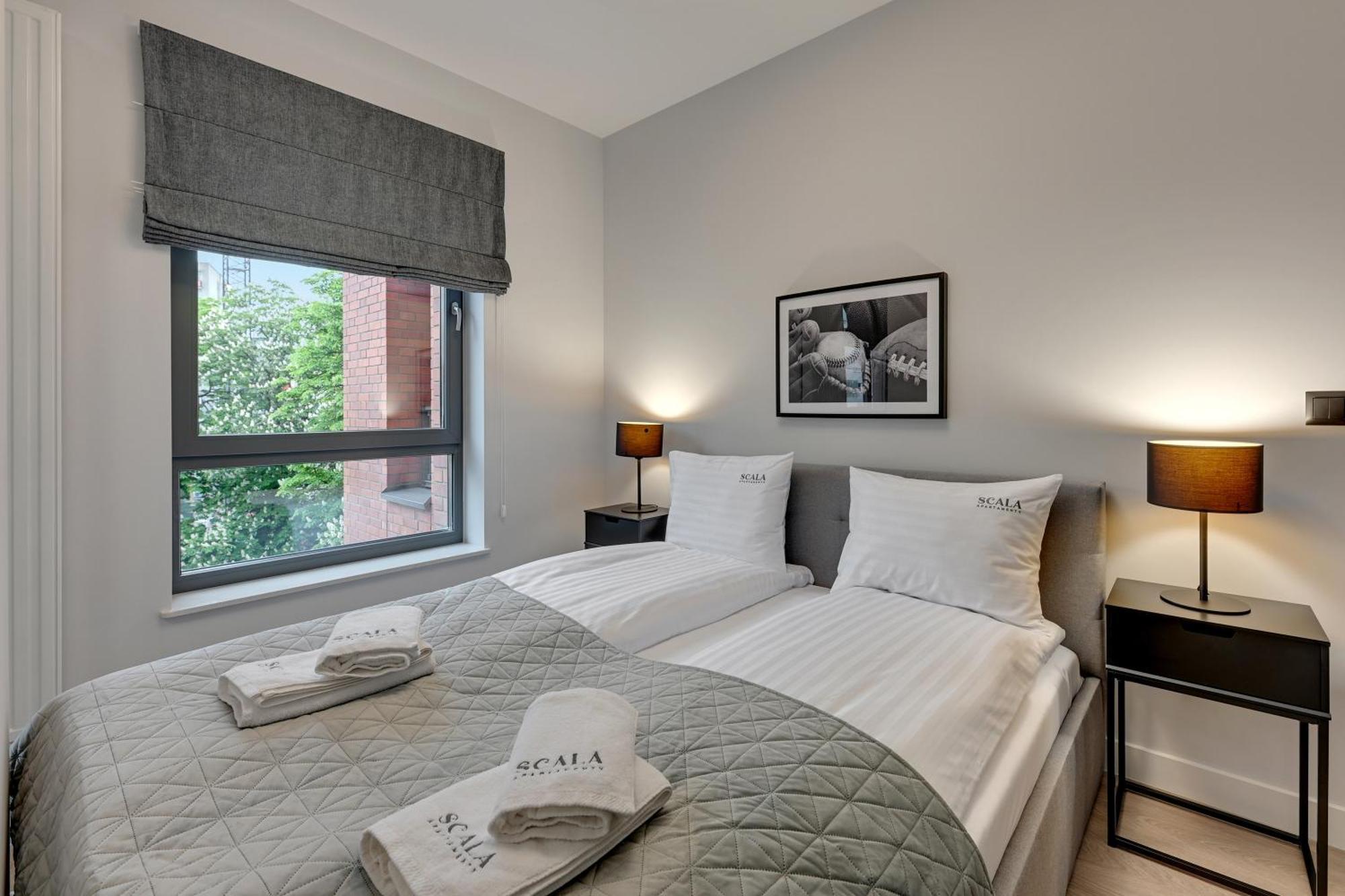 Scala City Center Apartments & Studios By Lion Apartments Gdansk Bagian luar foto
