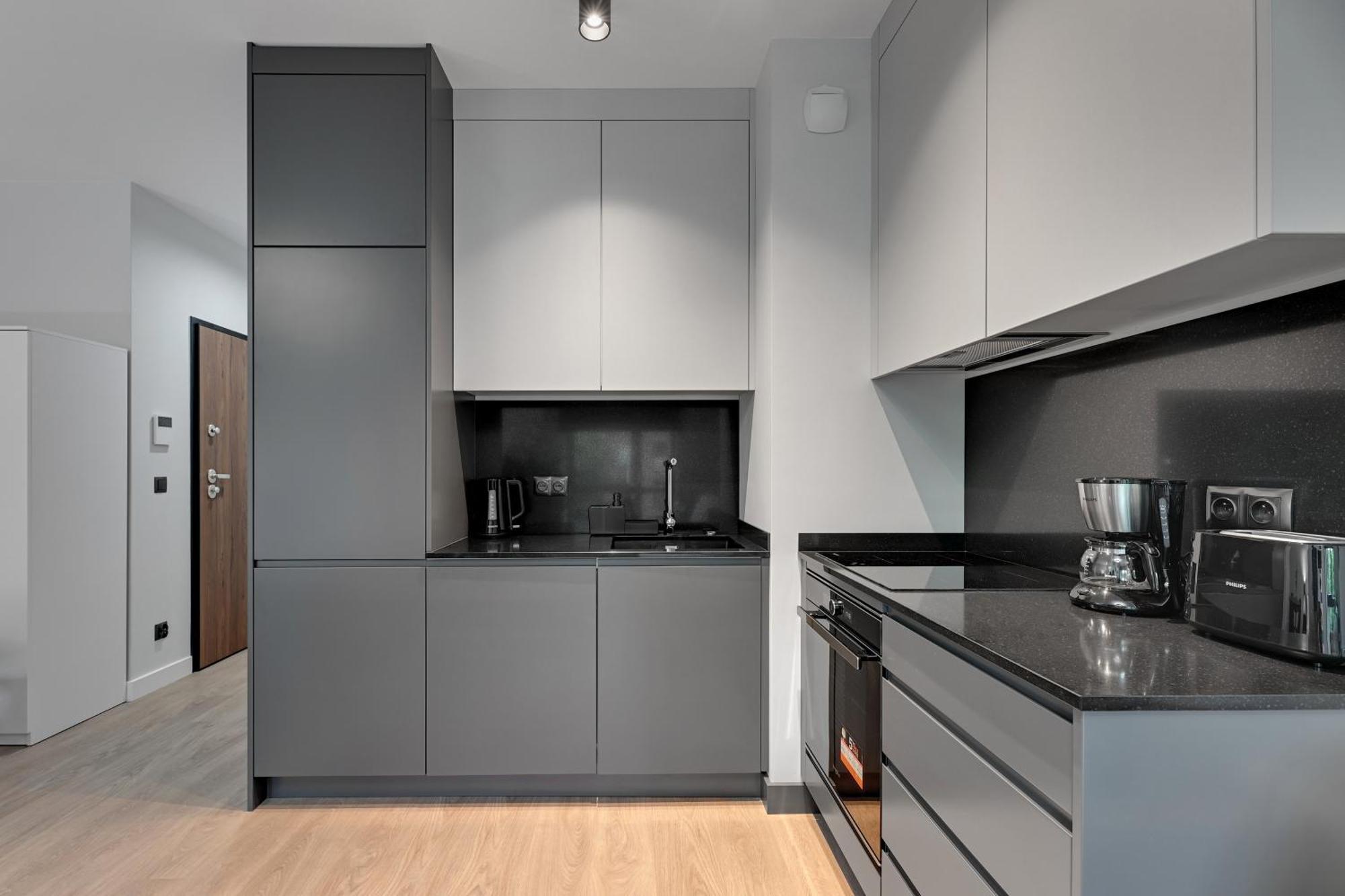 Scala City Center Apartments & Studios By Lion Apartments Gdansk Bagian luar foto