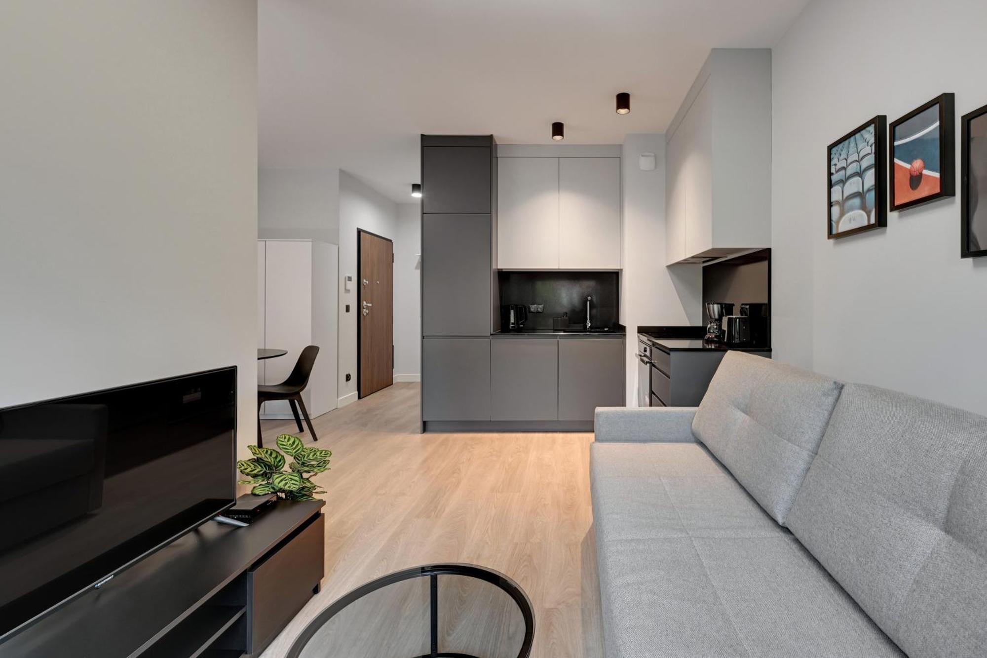 Scala City Center Apartments & Studios By Lion Apartments Gdansk Bagian luar foto